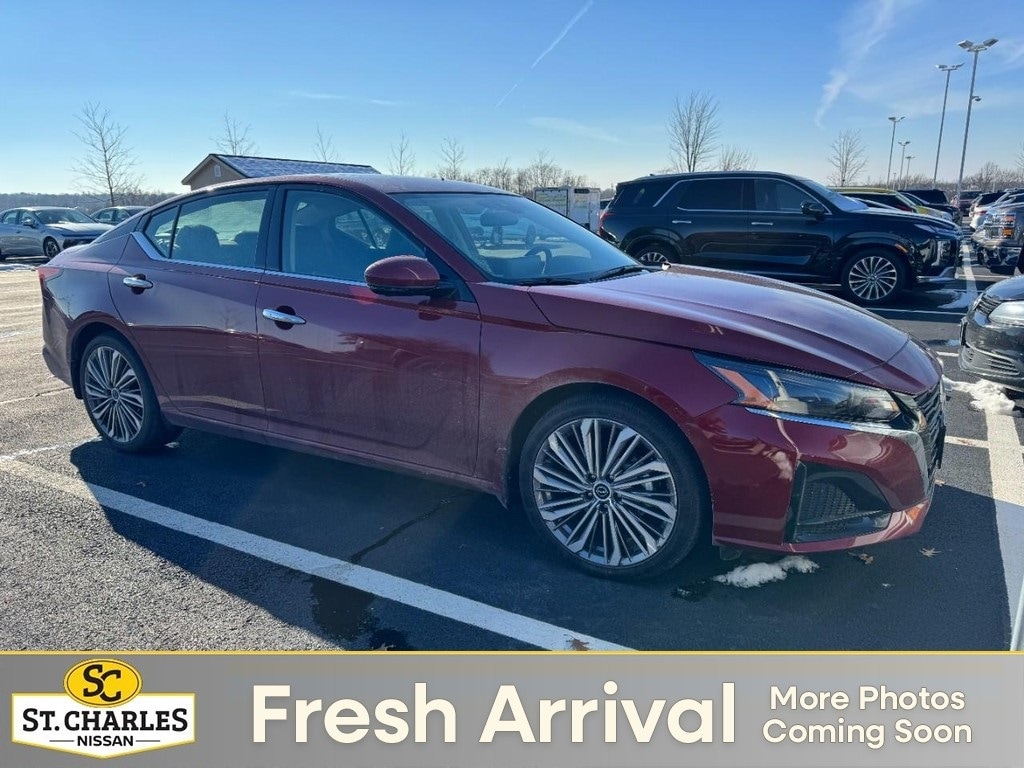 2025 Nissan Altima Sedan 