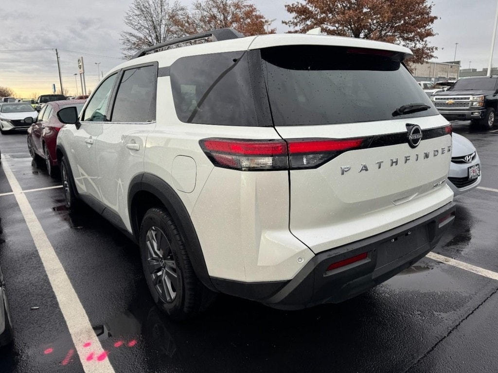 Certified 2024 Nissan Pathfinder SV SUV