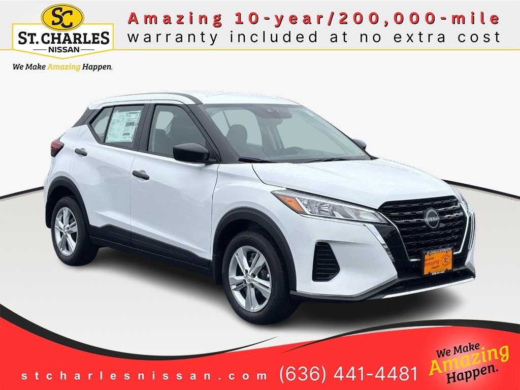 2025 Nissan KICKS PLAY Base's photo