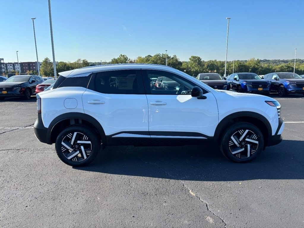 New 2026 Nissan Kicks SV SUV