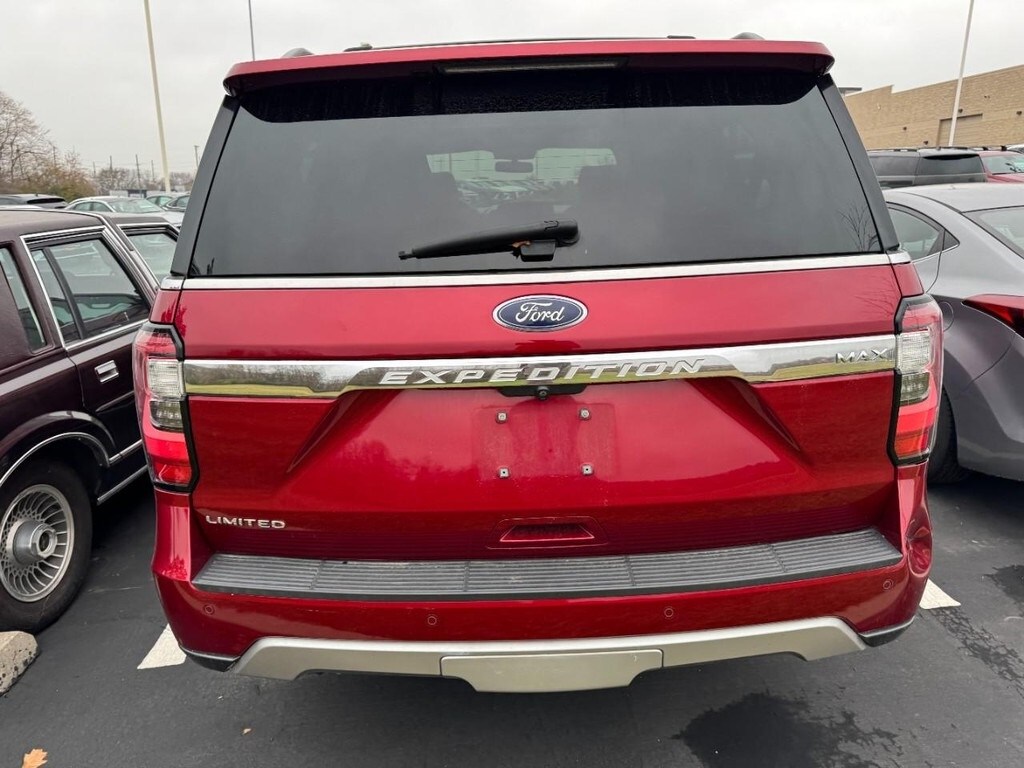 2019 Ford Expedition MAX Limited photo 3