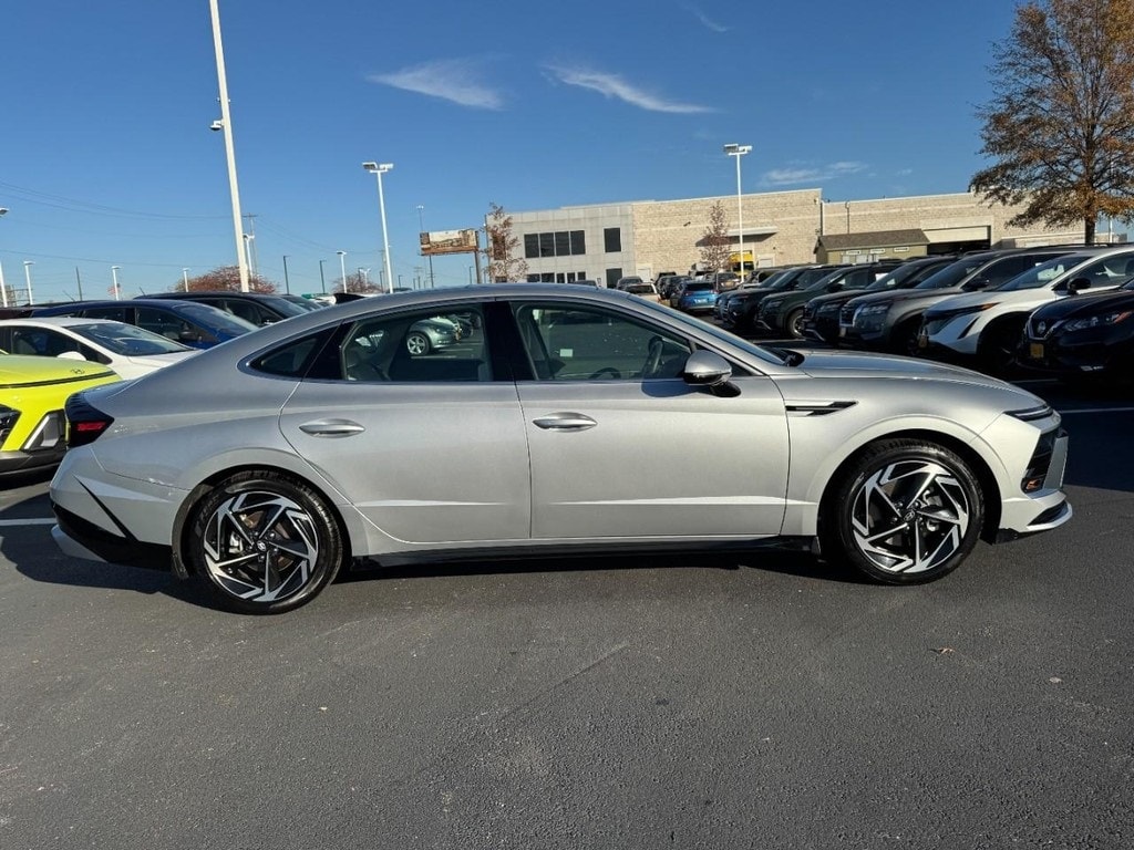 Certified 2024 Hyundai Sonata SEL Sedan