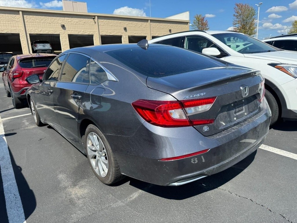 2019 Honda Accord LX photo 4