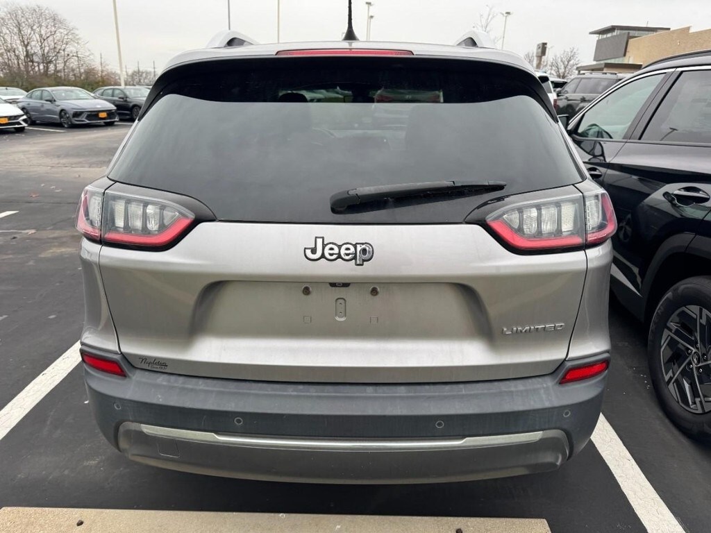 2019 Jeep Cherokee Limited photo 3