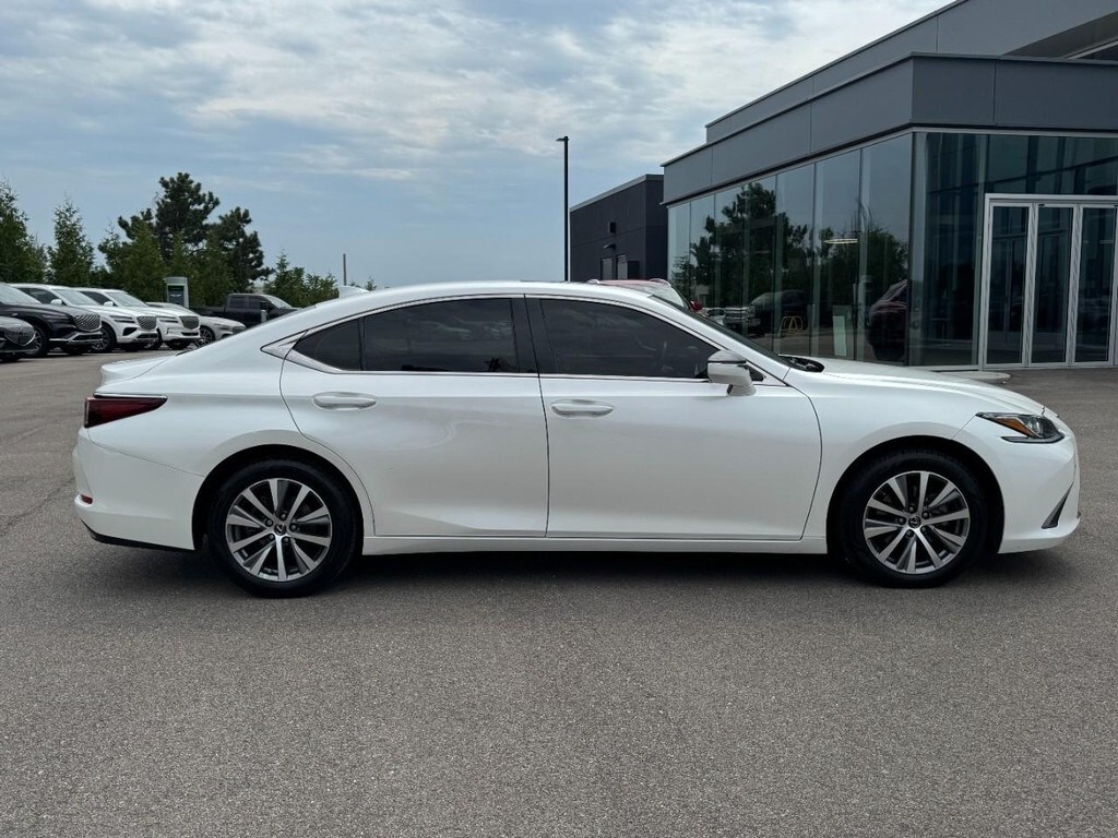2020 Lexus ES 350 Premium photo 2