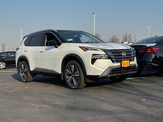 2025 Nissan Rogue SL SUV JN8BT3CB6SW157342 for sale in St Peters, MO at St. Charles Nissan