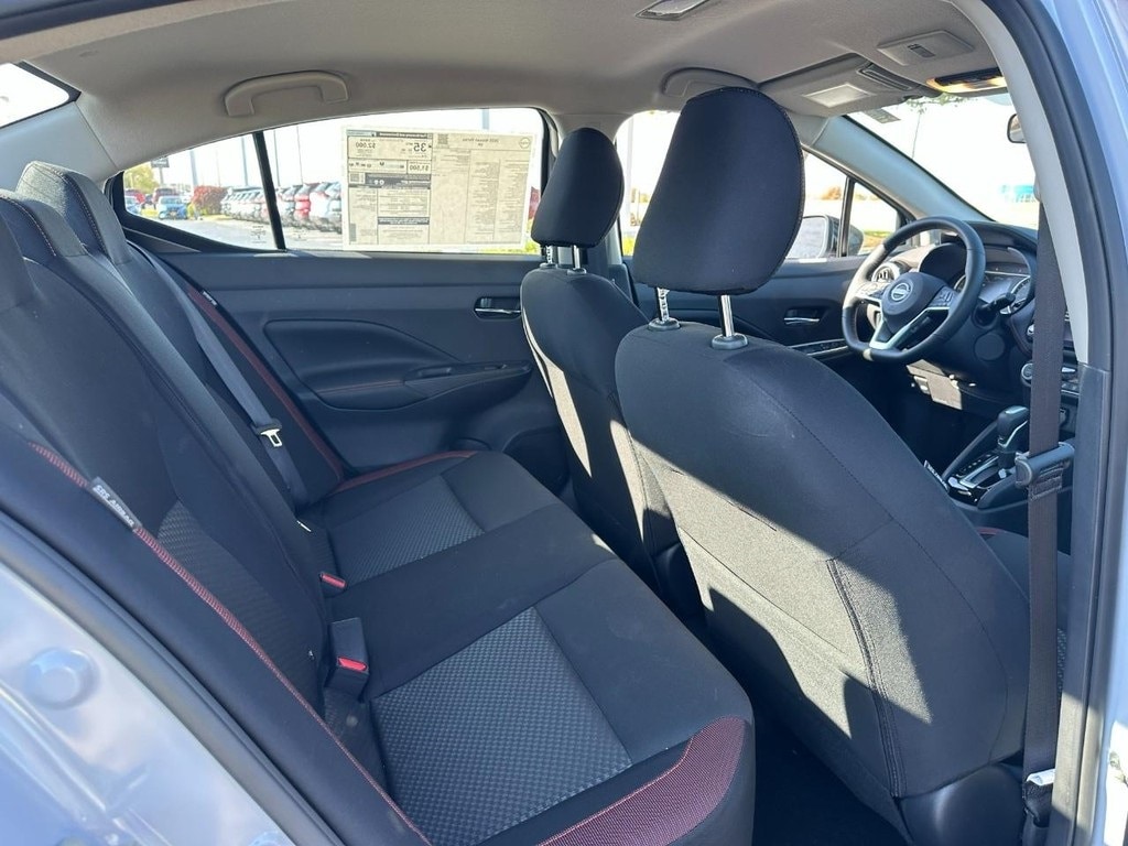 New 2025 Nissan Versa 1.6 SR Sedan
