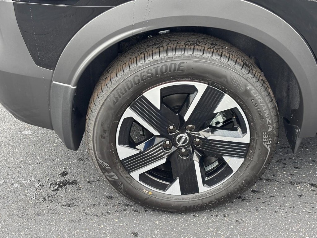 New 2026 Nissan Kicks SV SUV