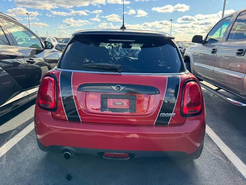 2015 Mini Cooper Base photo 3