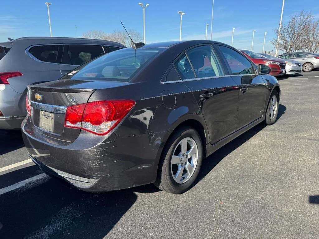 Used 2016 Chevrolet Cruze Limited 1LT Sedan