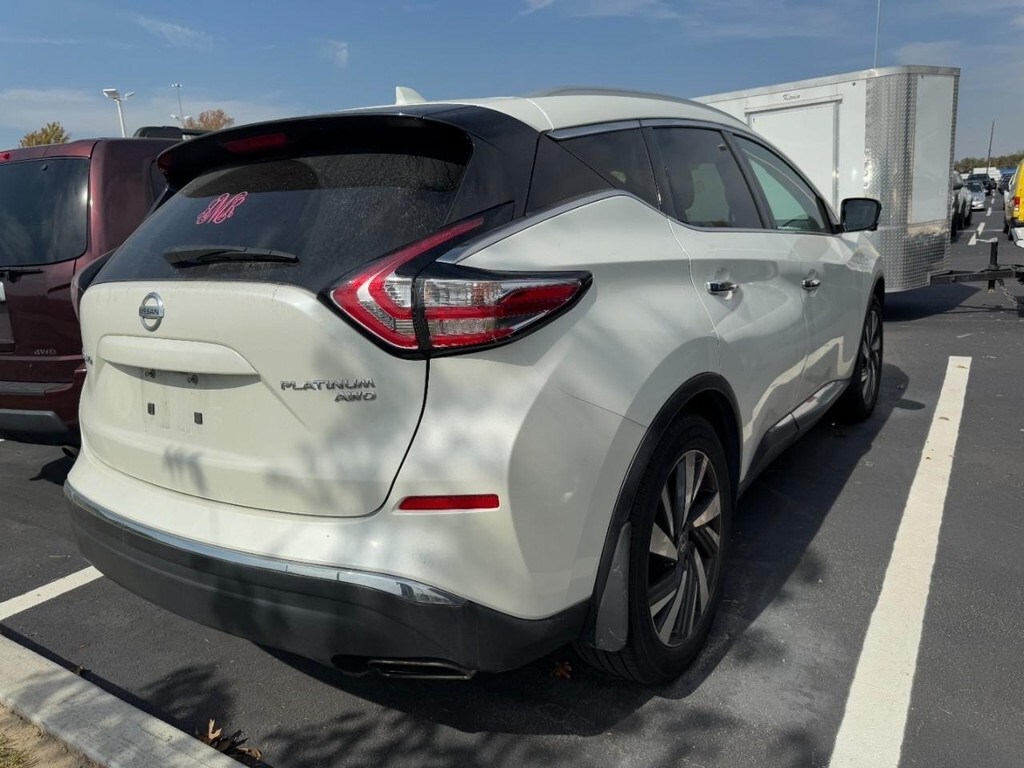 2016 Nissan Murano Platinum photo 2