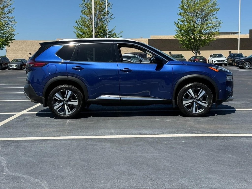 Used 2021 Nissan Rogue Platinum with VIN JN8AT3DD4MW303087 for sale in Saint Peters, MO