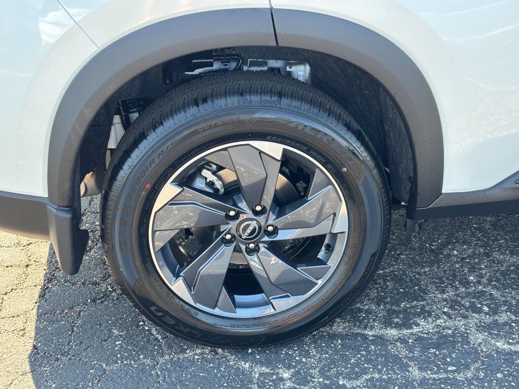 New 2026 Nissan Rogue SV SUV