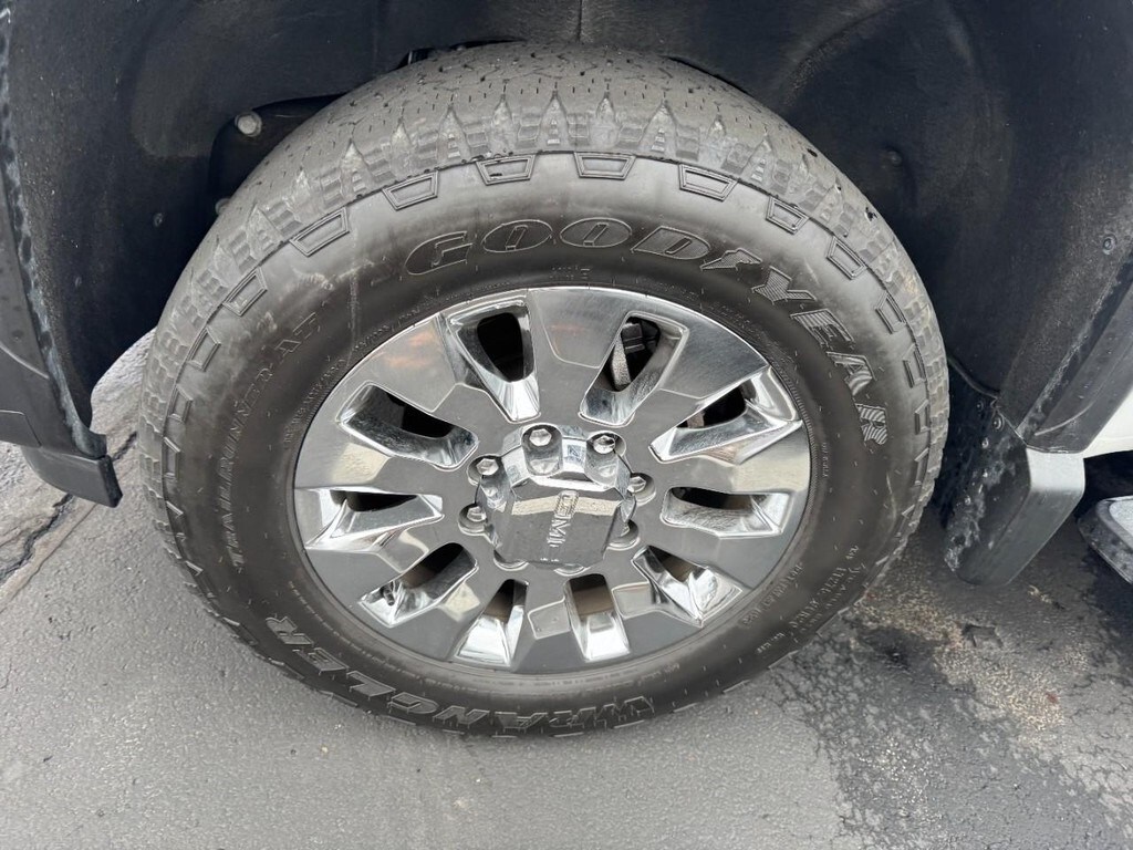 2024 Gmc Sierra HD Denali photo 3