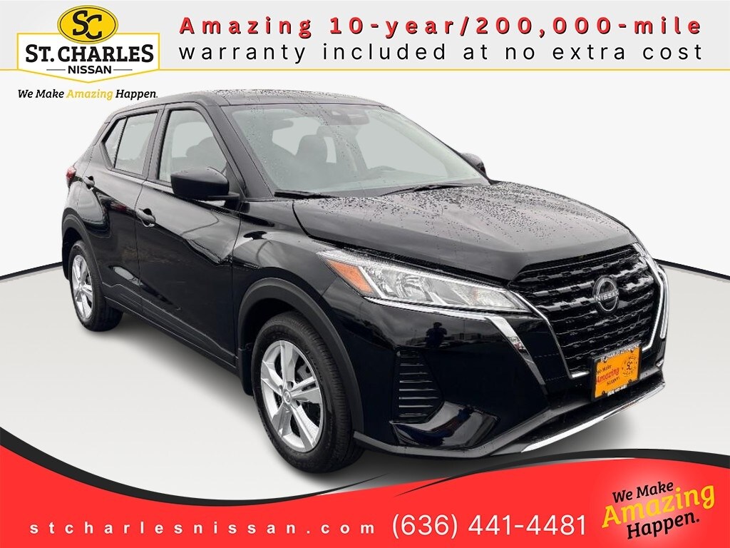 New 2025 Nissan Kicks Play S SUV