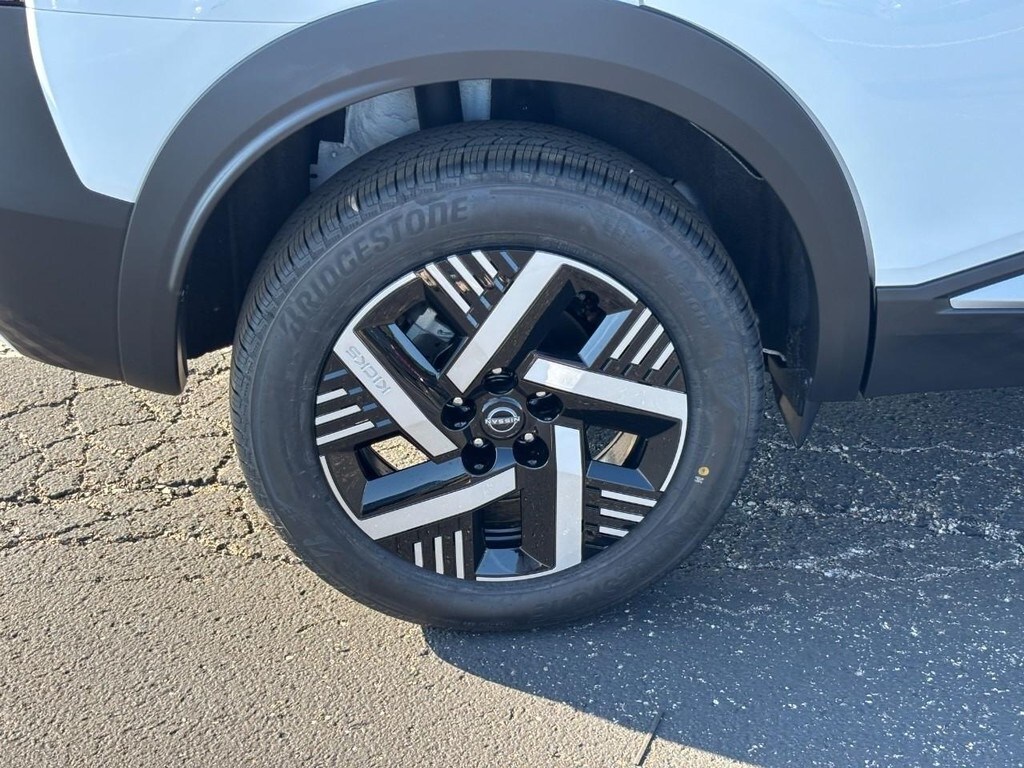 New 2026 Nissan Kicks SV SUV