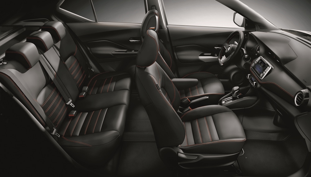 Nissan Kicks Interior St. Peters MO St. Charles Nissan