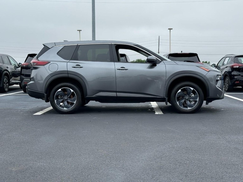 Certified 2024 Nissan Rogue SV with VIN JN8BT3BA8RW362227 for sale in Saint Peters, MO