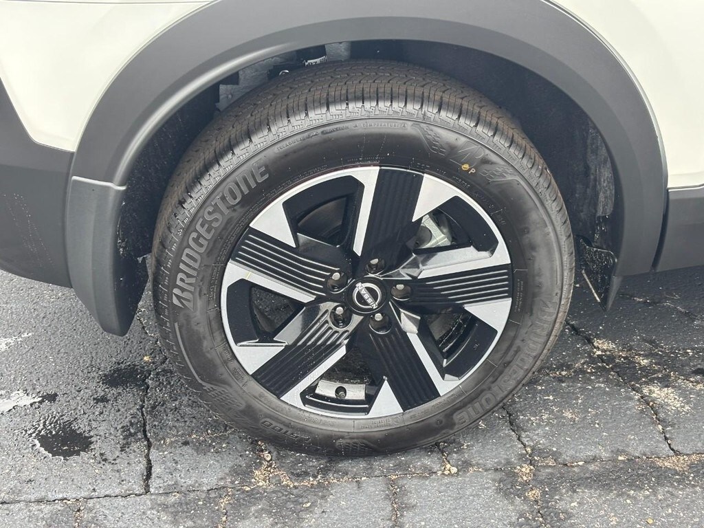 New 2026 Nissan Kicks SV SUV