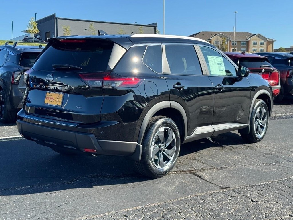 2026 Nissan Rogue SV photo 3