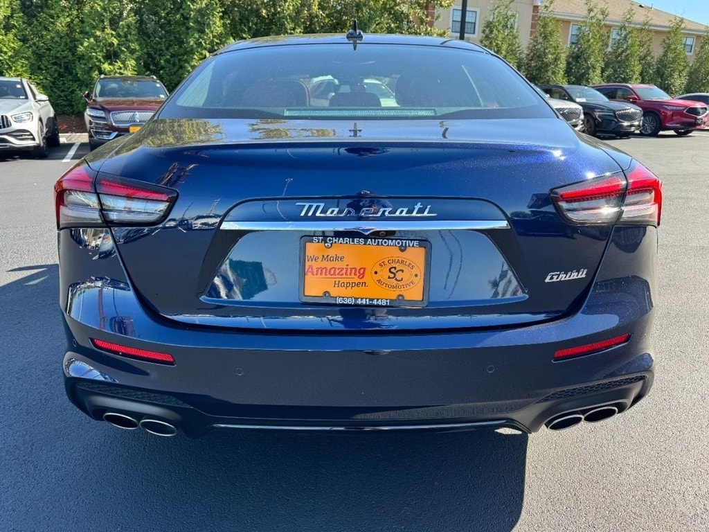 Used 2022 Maserati Ghibli Modena Sedan