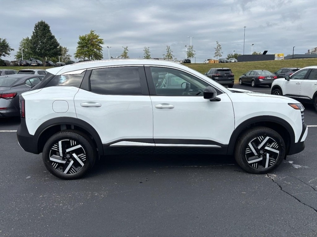 New 2026 Nissan Kicks SV SUV