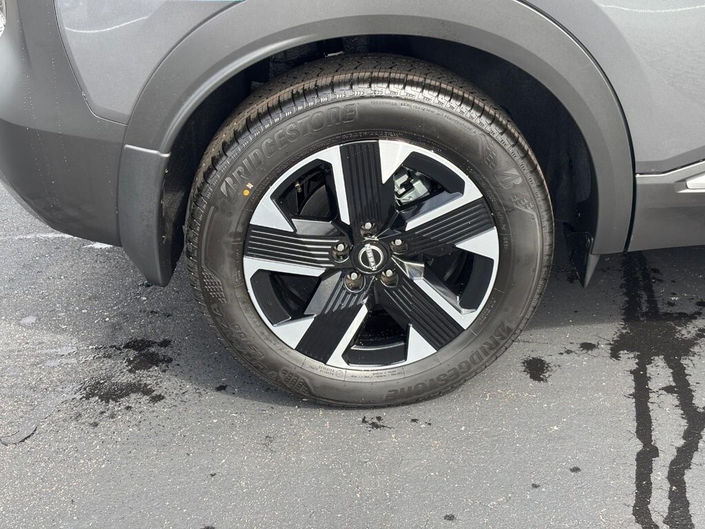 2026 Nissan Kicks SV photo 4