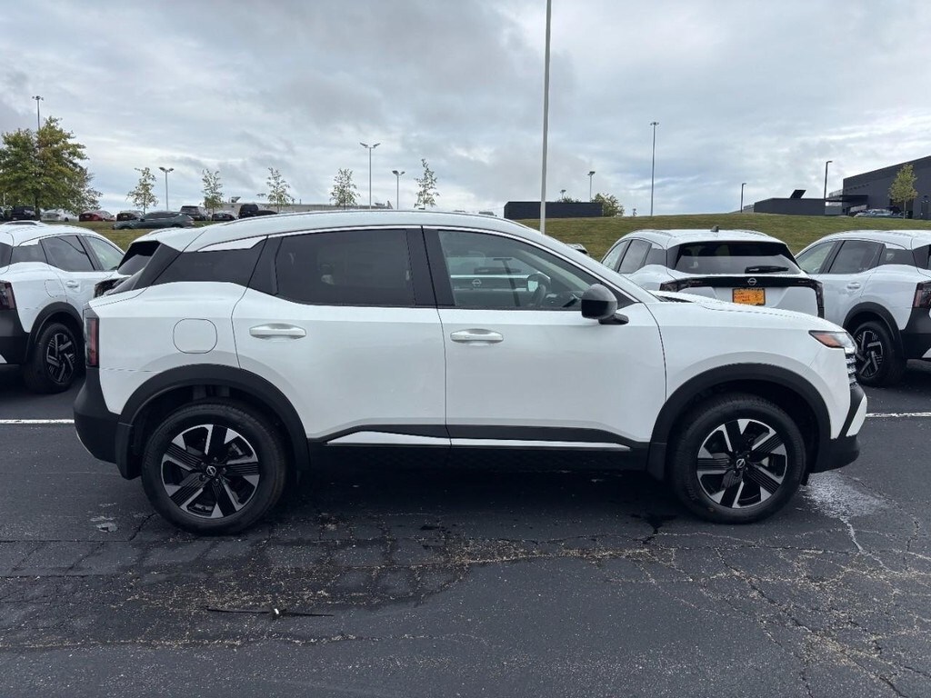 New 2026 Nissan Kicks SV SUV