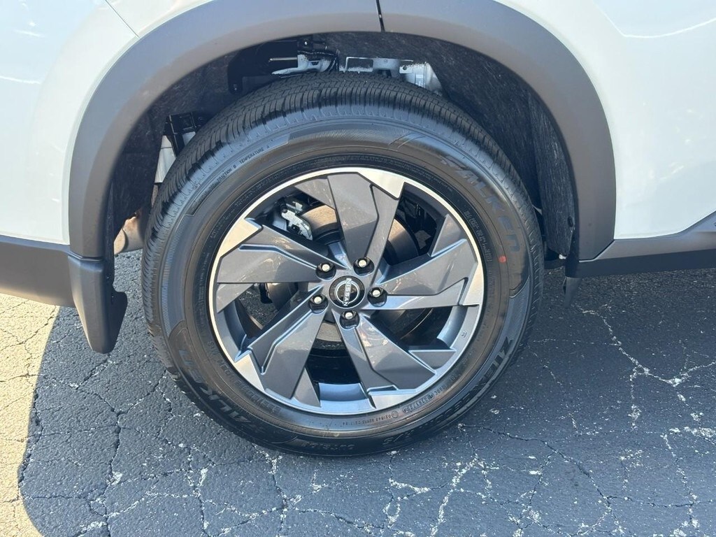 New 2026 Nissan Rogue SV SUV