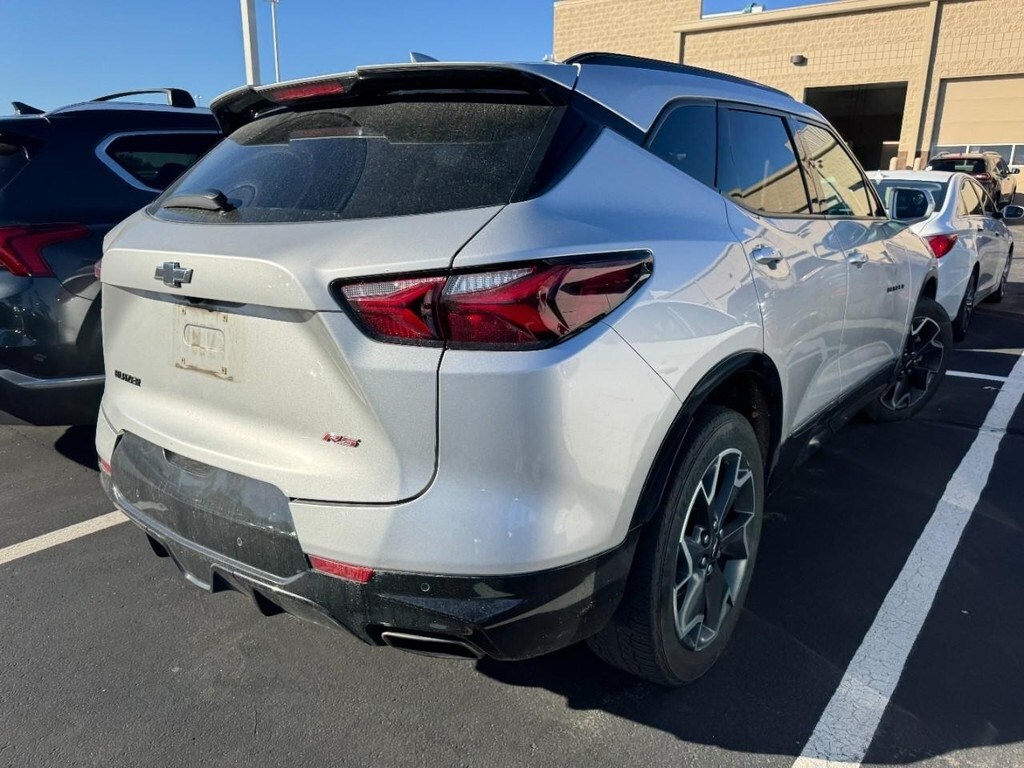 2020 Chevrolet Blazer RS photo 2