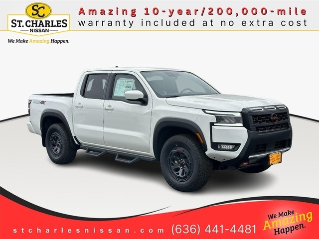 2025 Nissan Frontier PRO-4X's photo