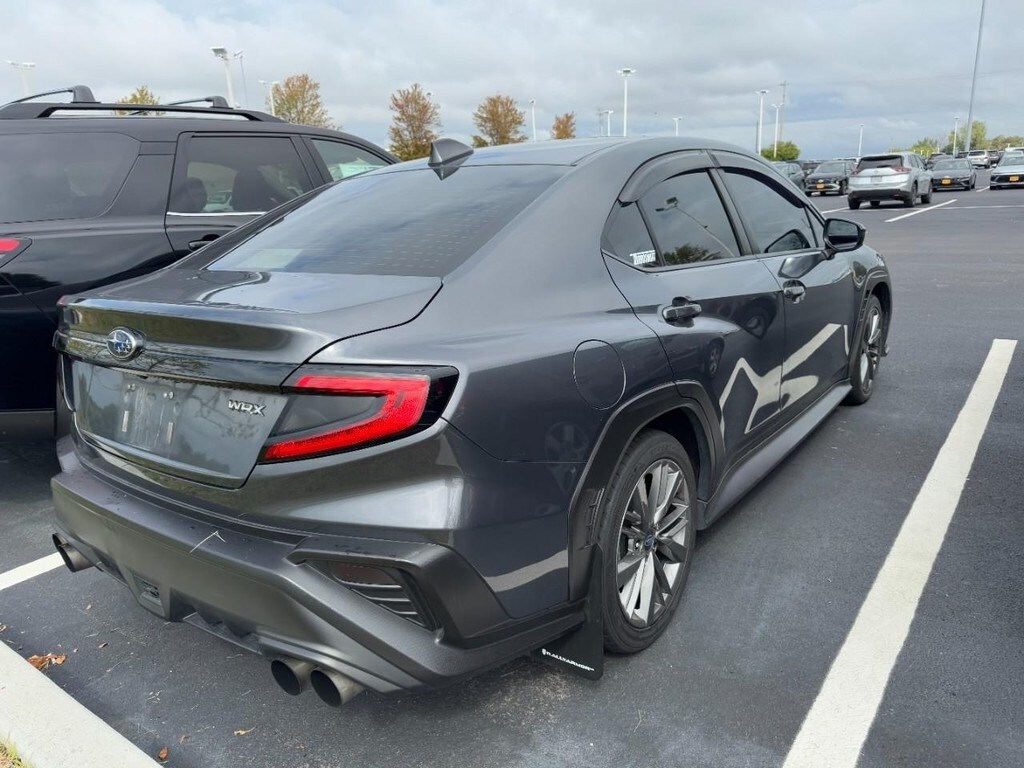 2022 Subaru WRX Base photo 2