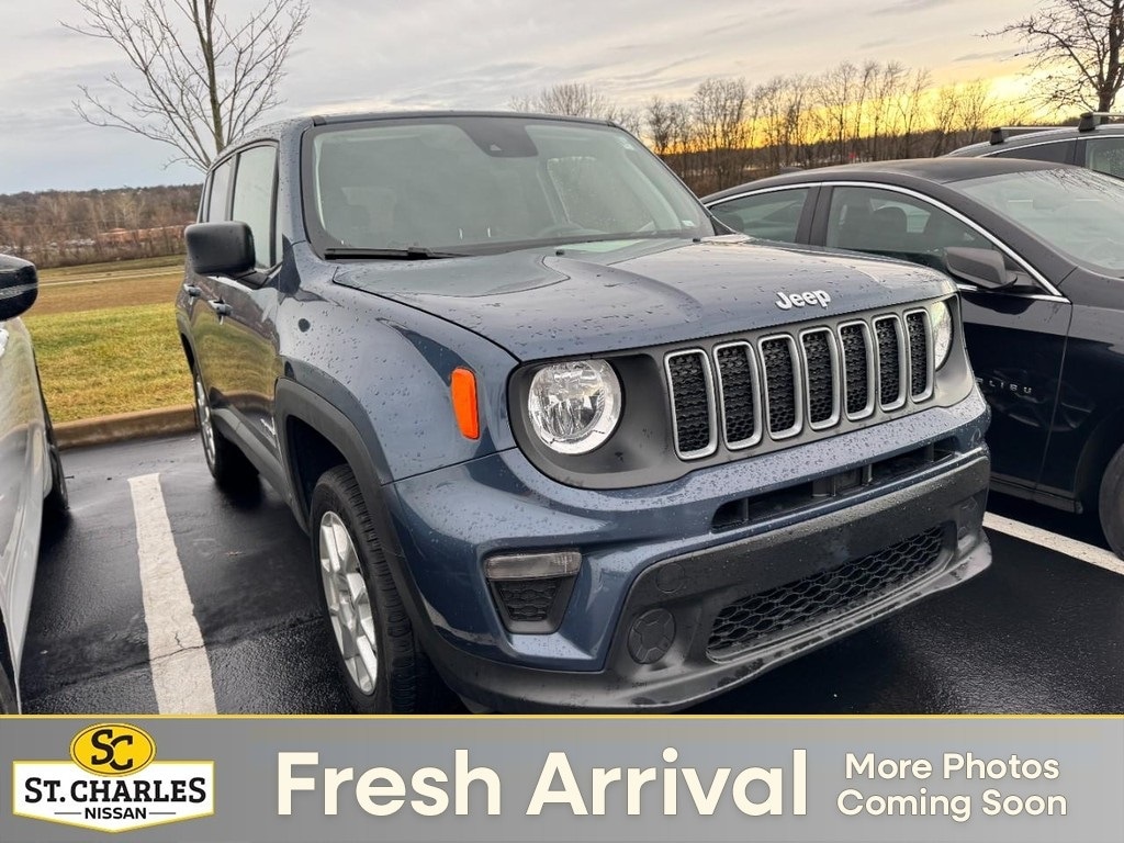 2023 Jeep Renegade Latitude's photo