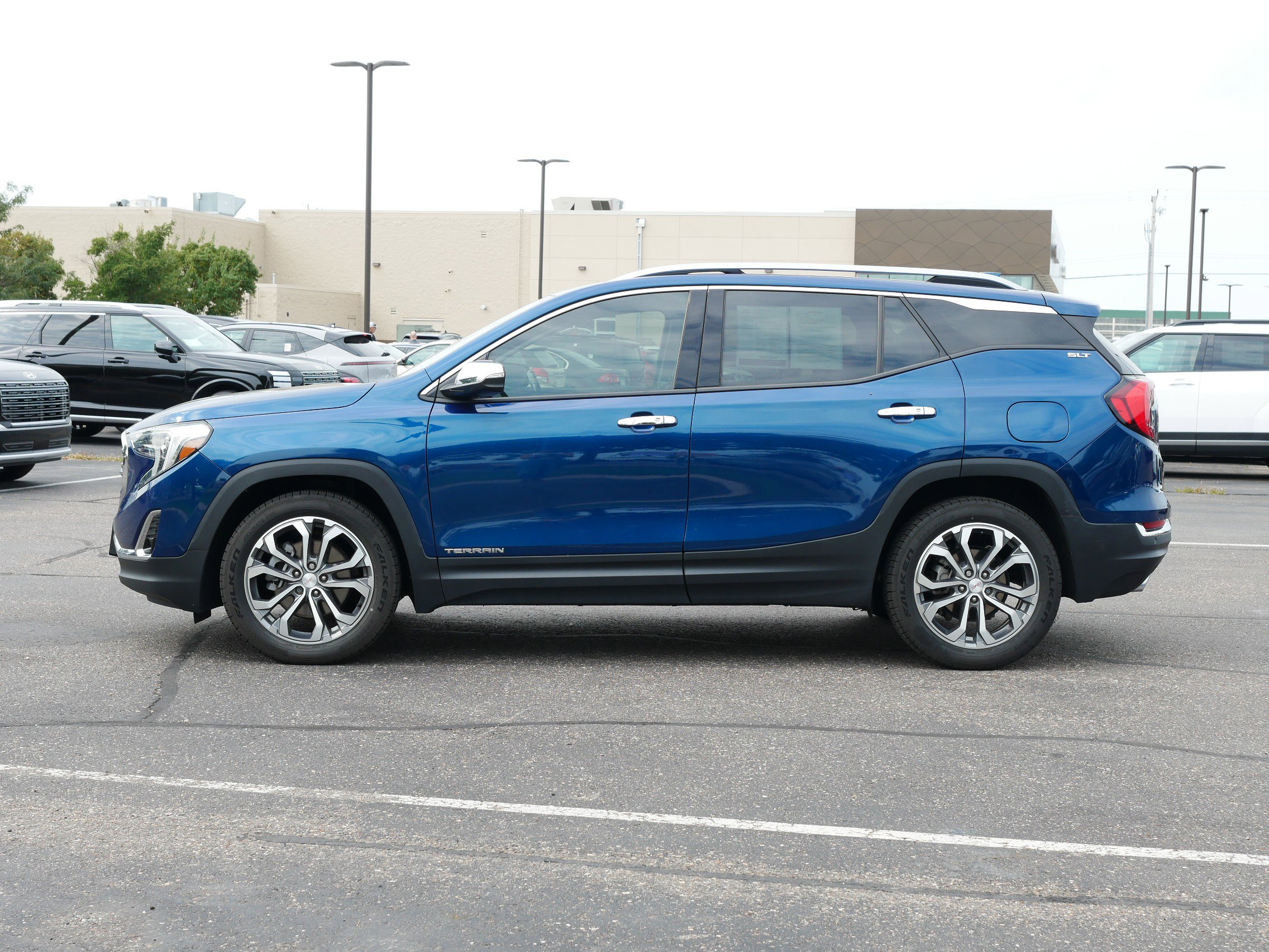 Used 2020 GMC Terrain SLT with VIN 3GKALVEXXLL161501 for sale in Waite Park, Minnesota