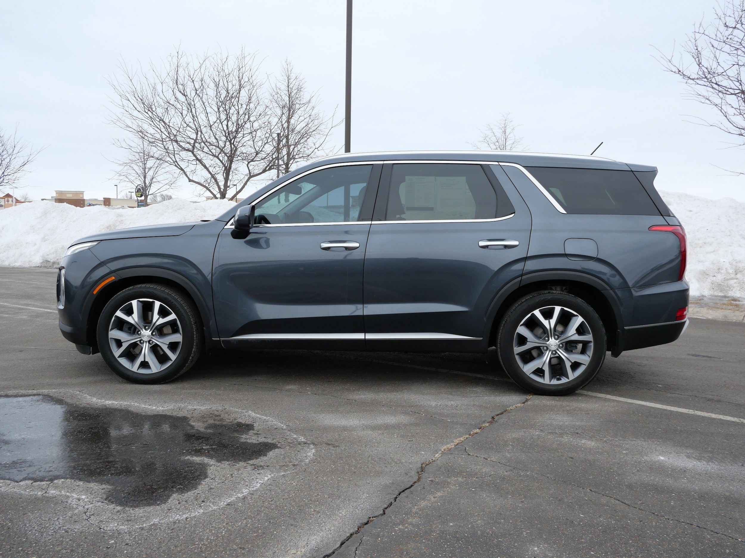 Used 2020 Hyundai Palisade SEL with VIN KM8R3DHEXLU097108 for sale in Waite Park, Minnesota