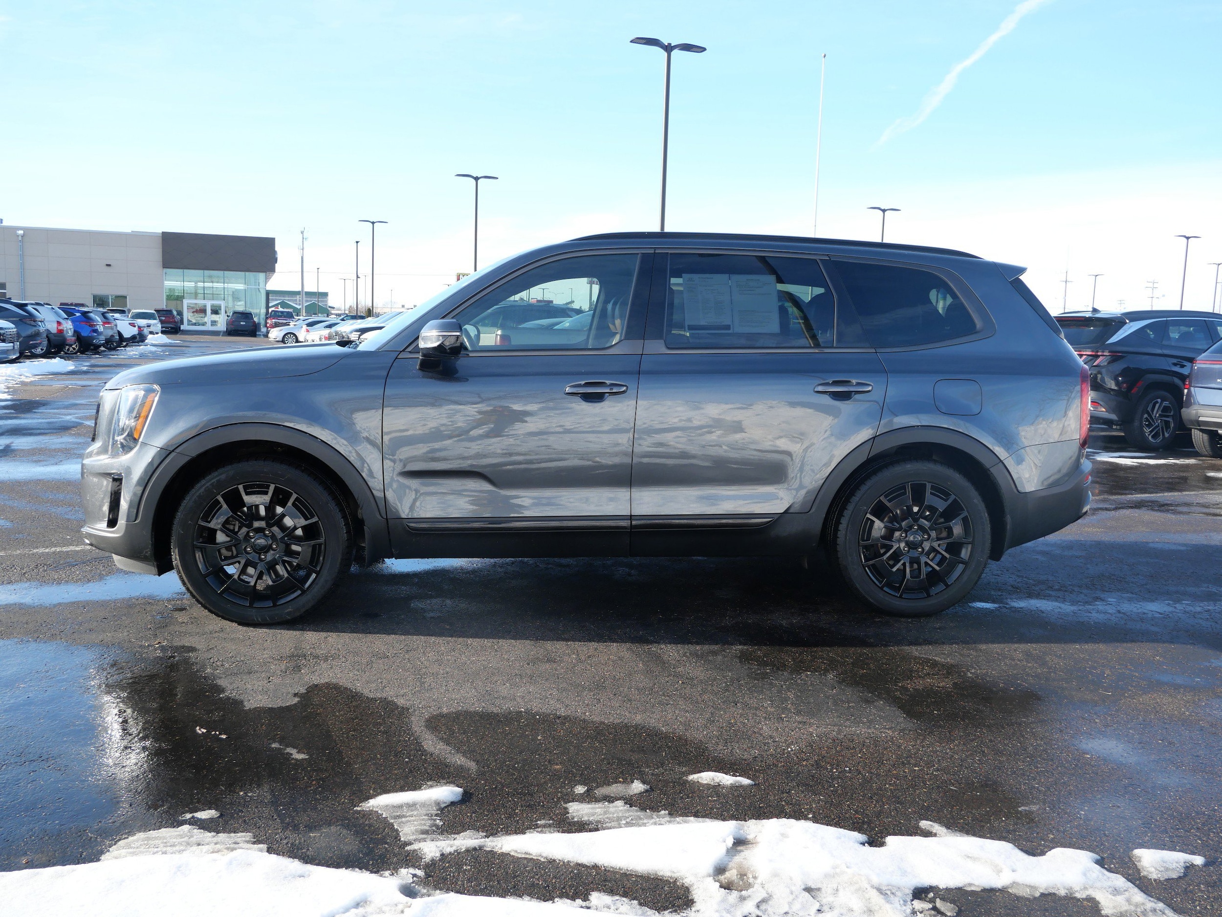Used 2021 Kia Telluride SX with VIN 5XYP5DHC2MG116872 for sale in Waite Park, Minnesota