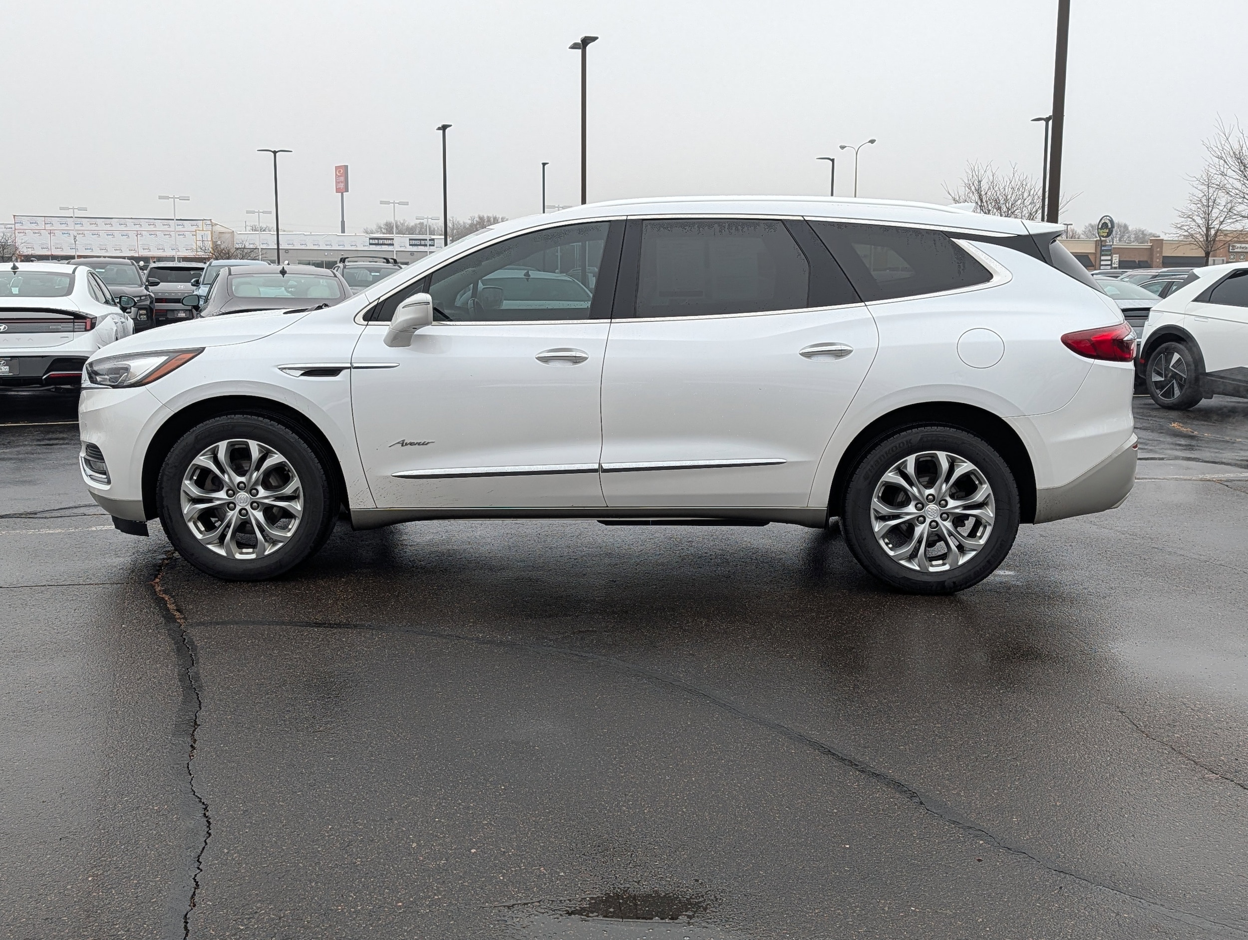 Used 2018 Buick Enclave Avenir with VIN 5GAEVCKW6JJ183282 for sale in Waite Park, Minnesota