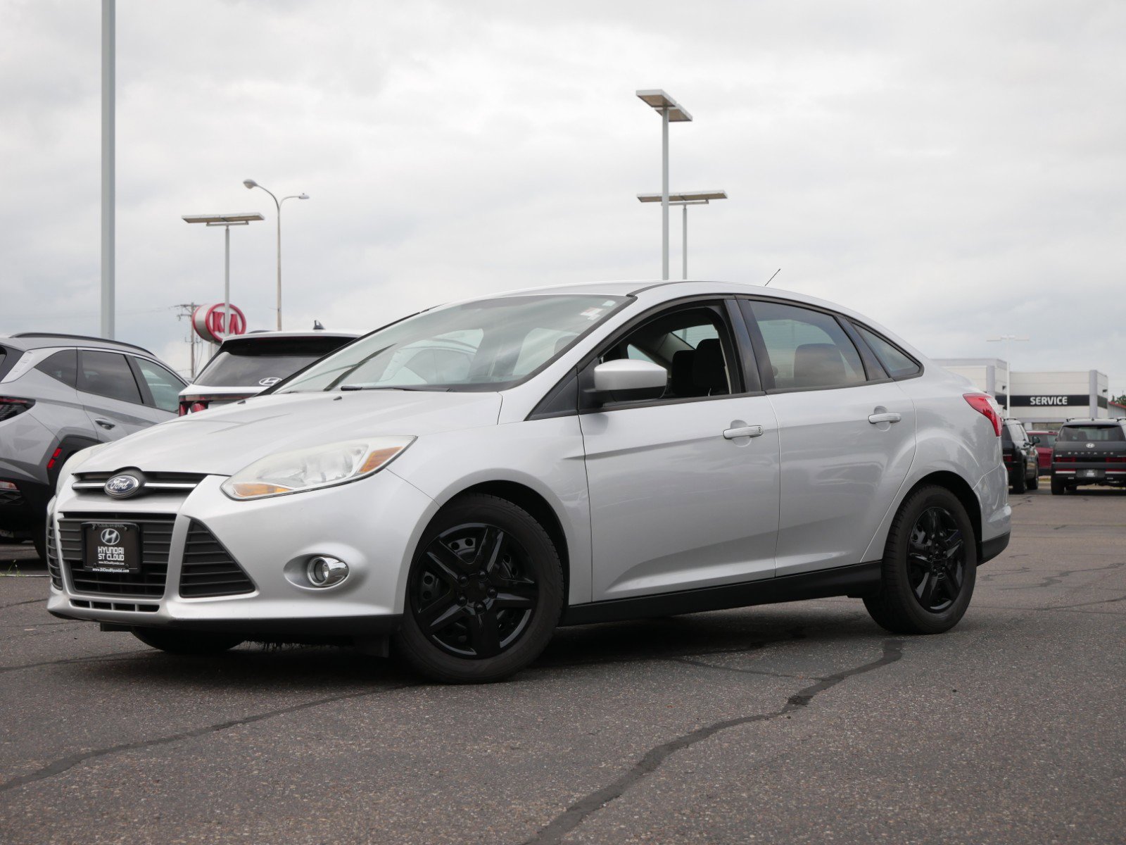 Used 2012 Ford Focus SE with VIN 1FAHP3F27CL217255 for sale in Waite Park, Minnesota