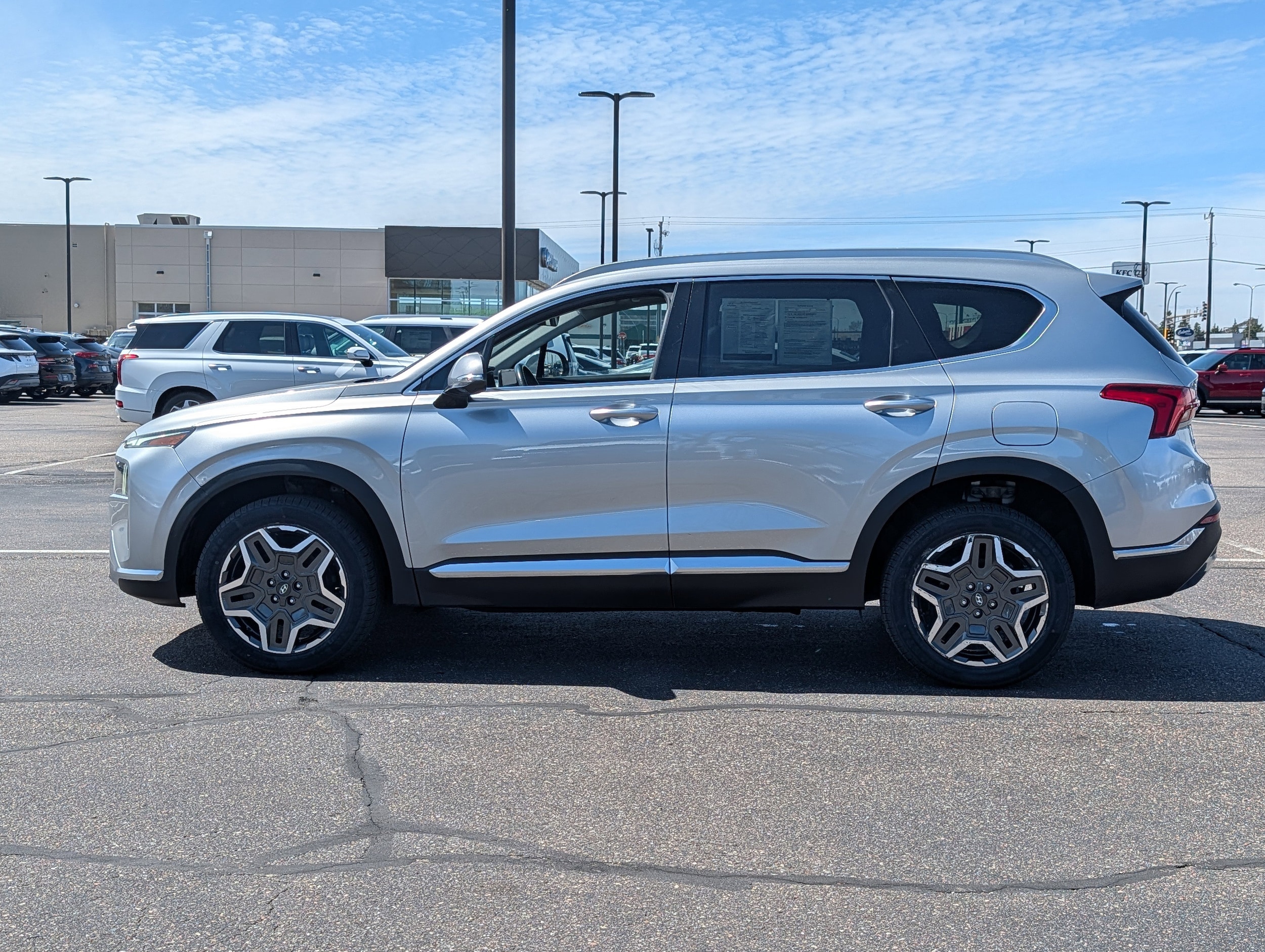 Used 2022 Hyundai Santa Fe Limited with VIN 5NMS4DAL8NH411358 for sale in Waite Park, Minnesota