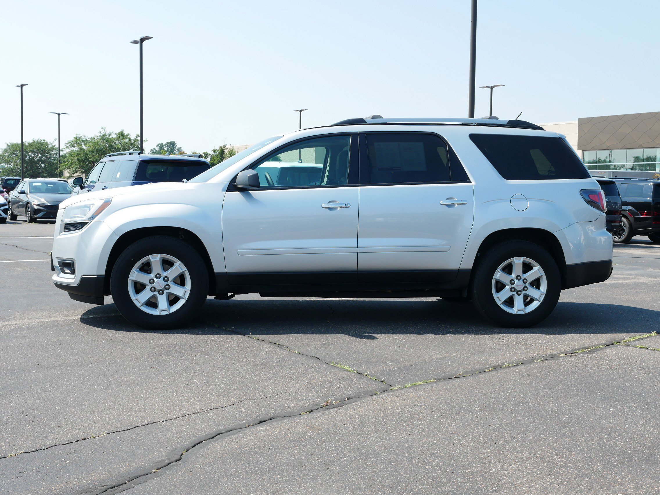 Used 2015 GMC Acadia SLE2 with VIN 1GKKVPKD7FJ358254 for sale in Waite Park, Minnesota