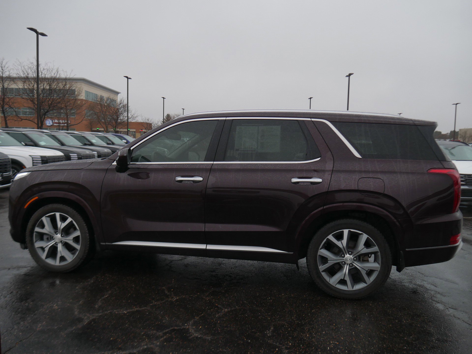 Used 2021 Hyundai Palisade Limited with VIN KM8R5DHE7MU215823 for sale in Waite Park, Minnesota