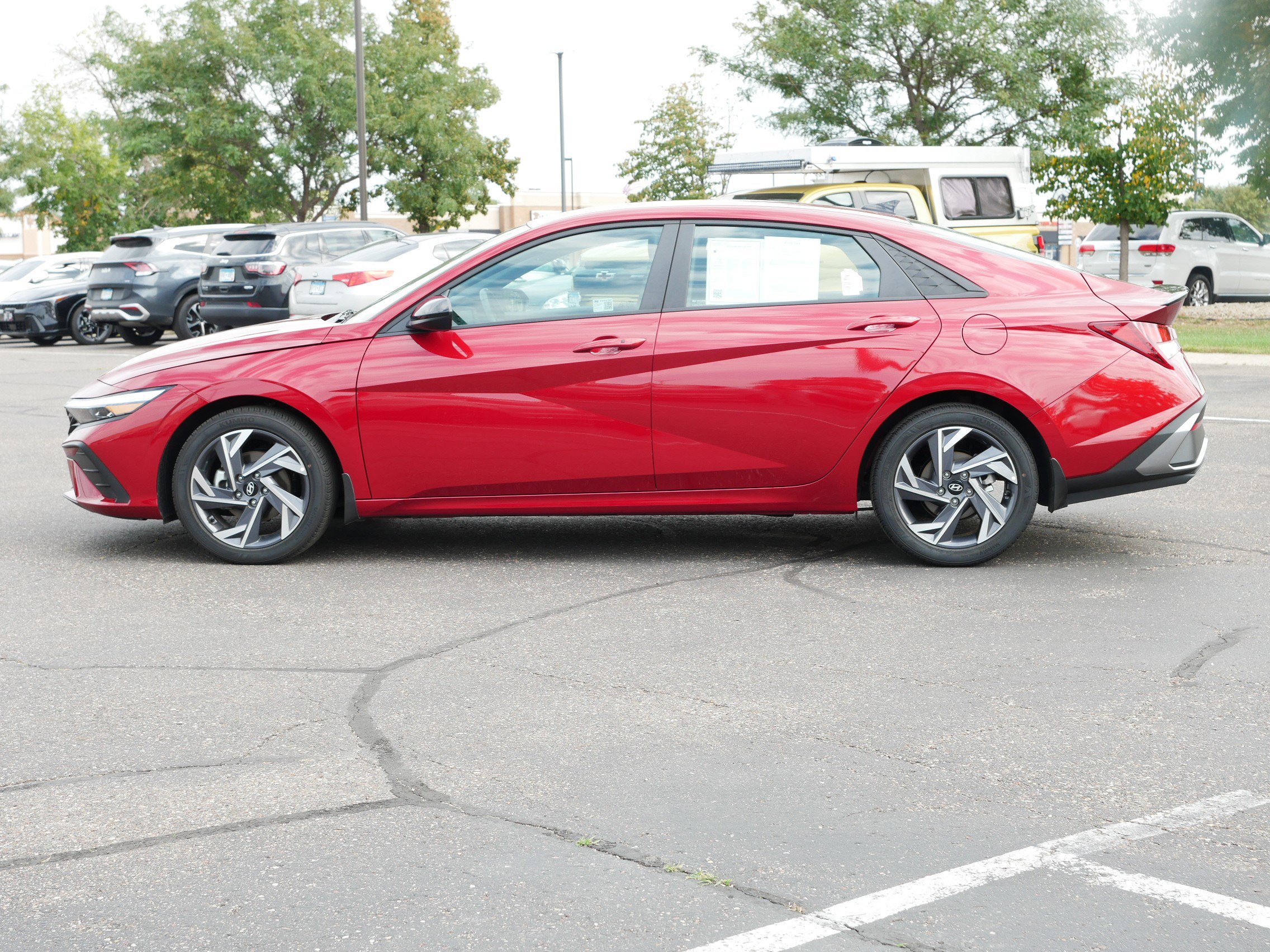 Certified 2025 Hyundai Elantra SEL with VIN KMHLM4DG1SU879130 for sale in Waite Park, Minnesota