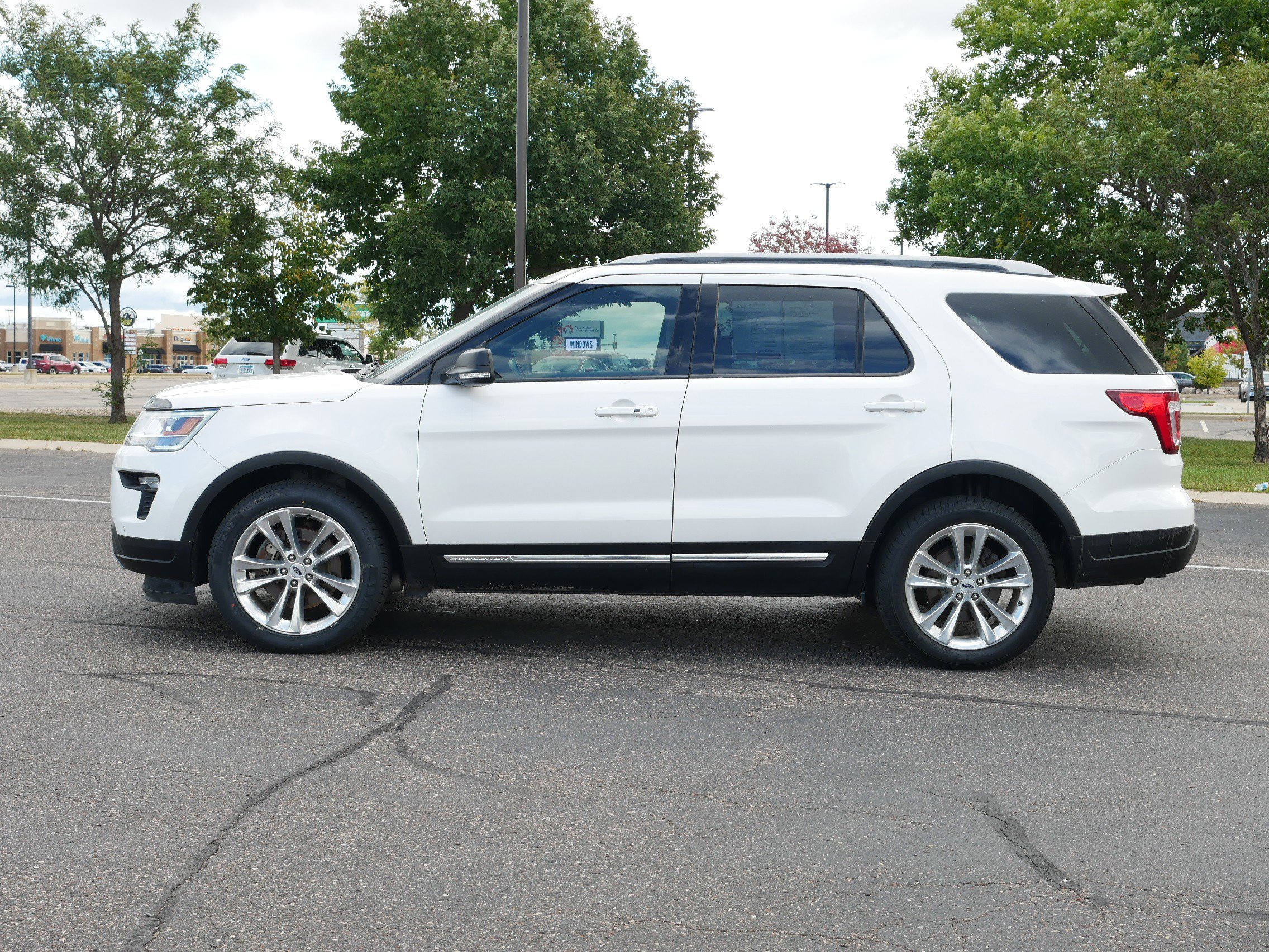Used 2019 Ford Explorer XLT with VIN 1FM5K8D82KGA05110 for sale in Waite Park, Minnesota