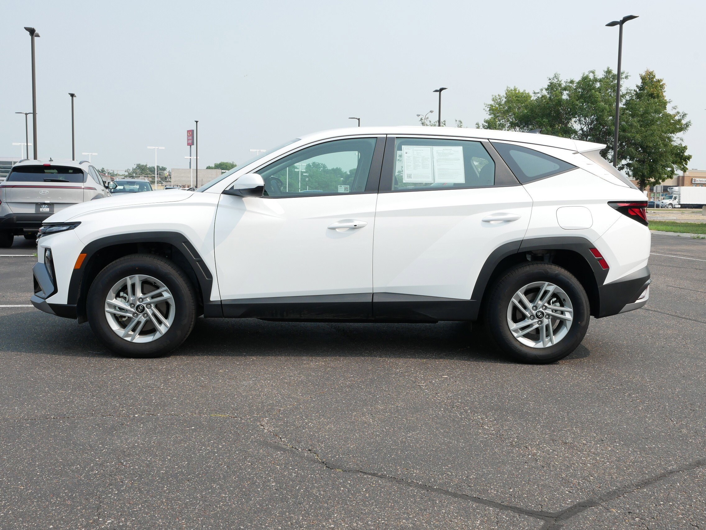 Certified 2025 Hyundai Tucson SE with VIN 5NMJACDE3SH453704 for sale in Waite Park, Minnesota