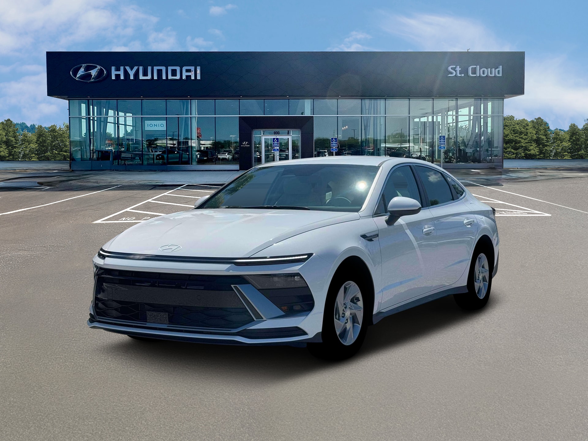 2026 Hyundai Sonata SE's photo