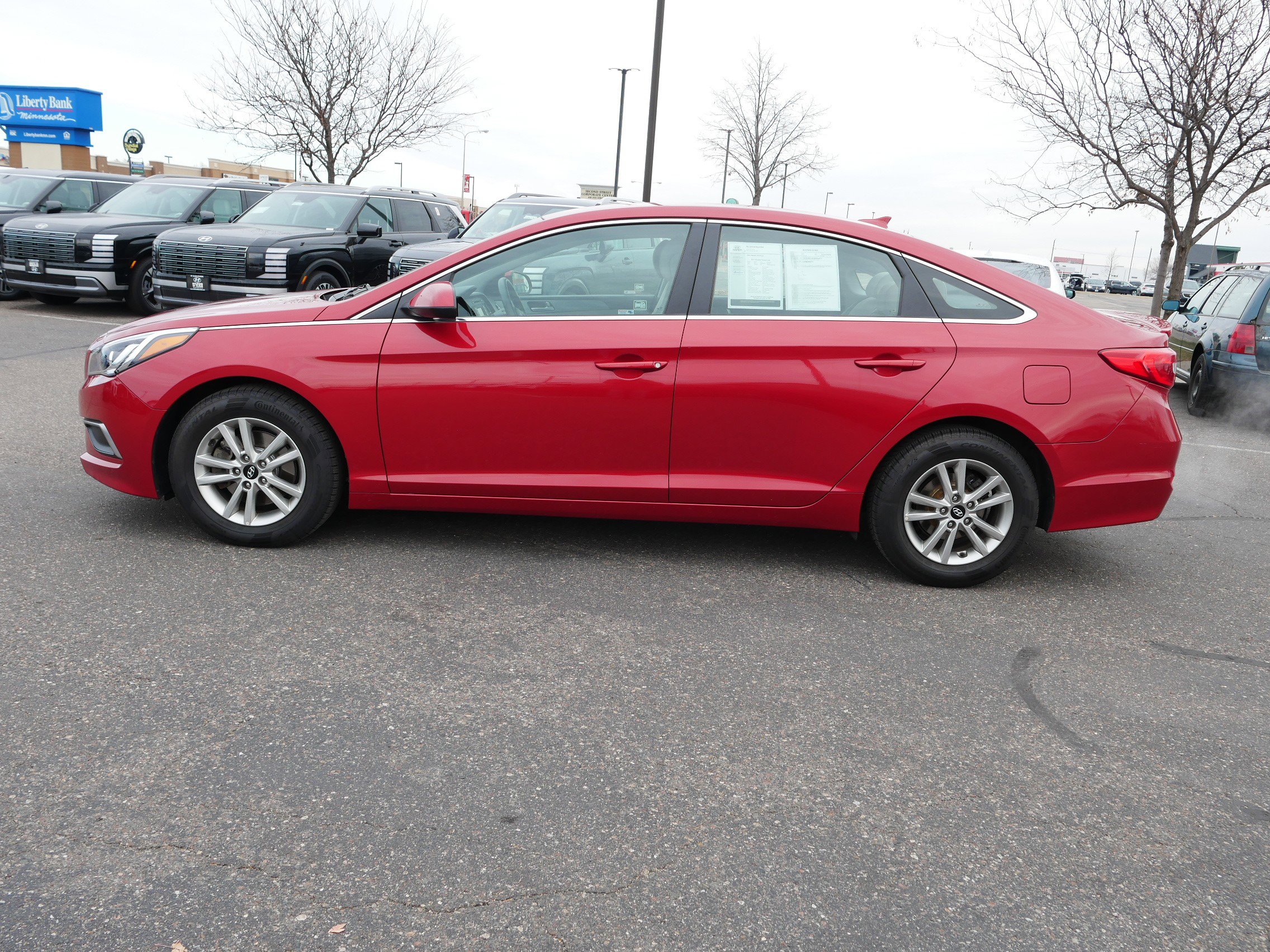 Used 2017 Hyundai Sonata Base with VIN 5NPE24AF7HH578833 for sale in Waite Park, Minnesota