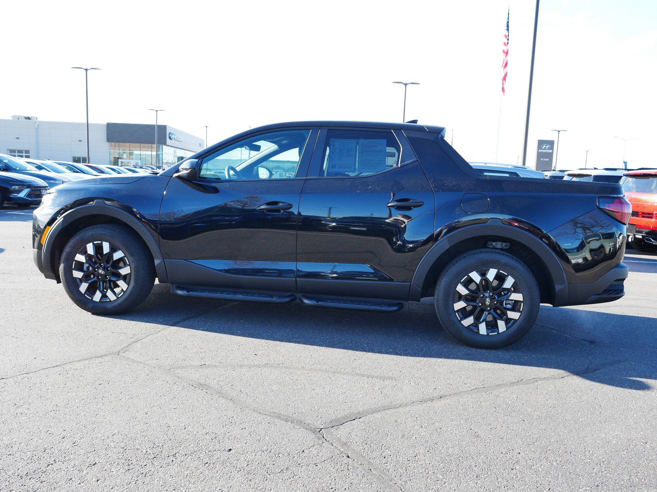 Used 2025 Hyundai Santa Cruz SE with VIN 5NTJADDE3SH136399 for sale in Waite Park, Minnesota