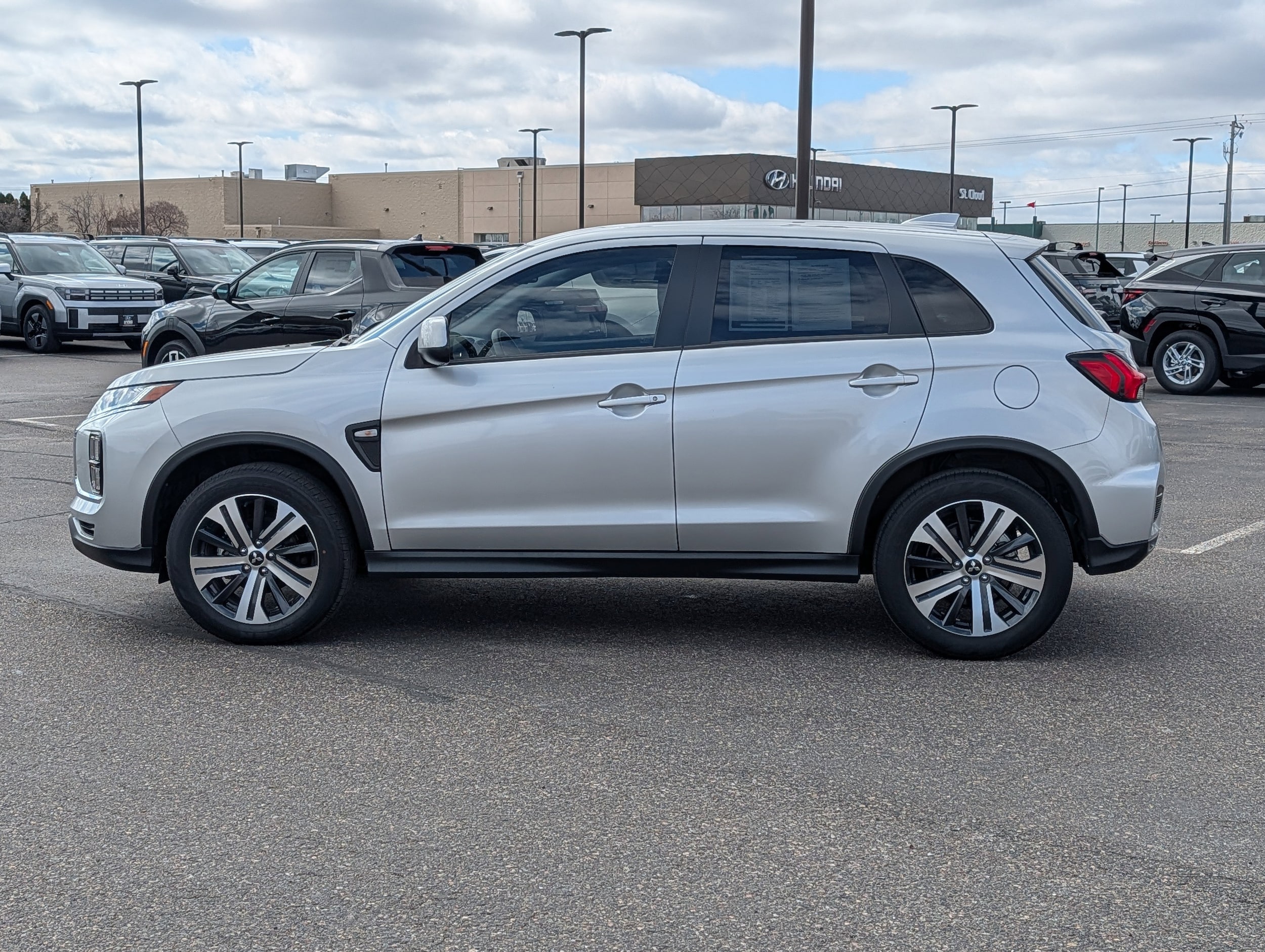 Used 2025 Mitsubishi Outlander Sport ES with VIN JA4ARUAUXSU008664 for sale in Waite Park, Minnesota