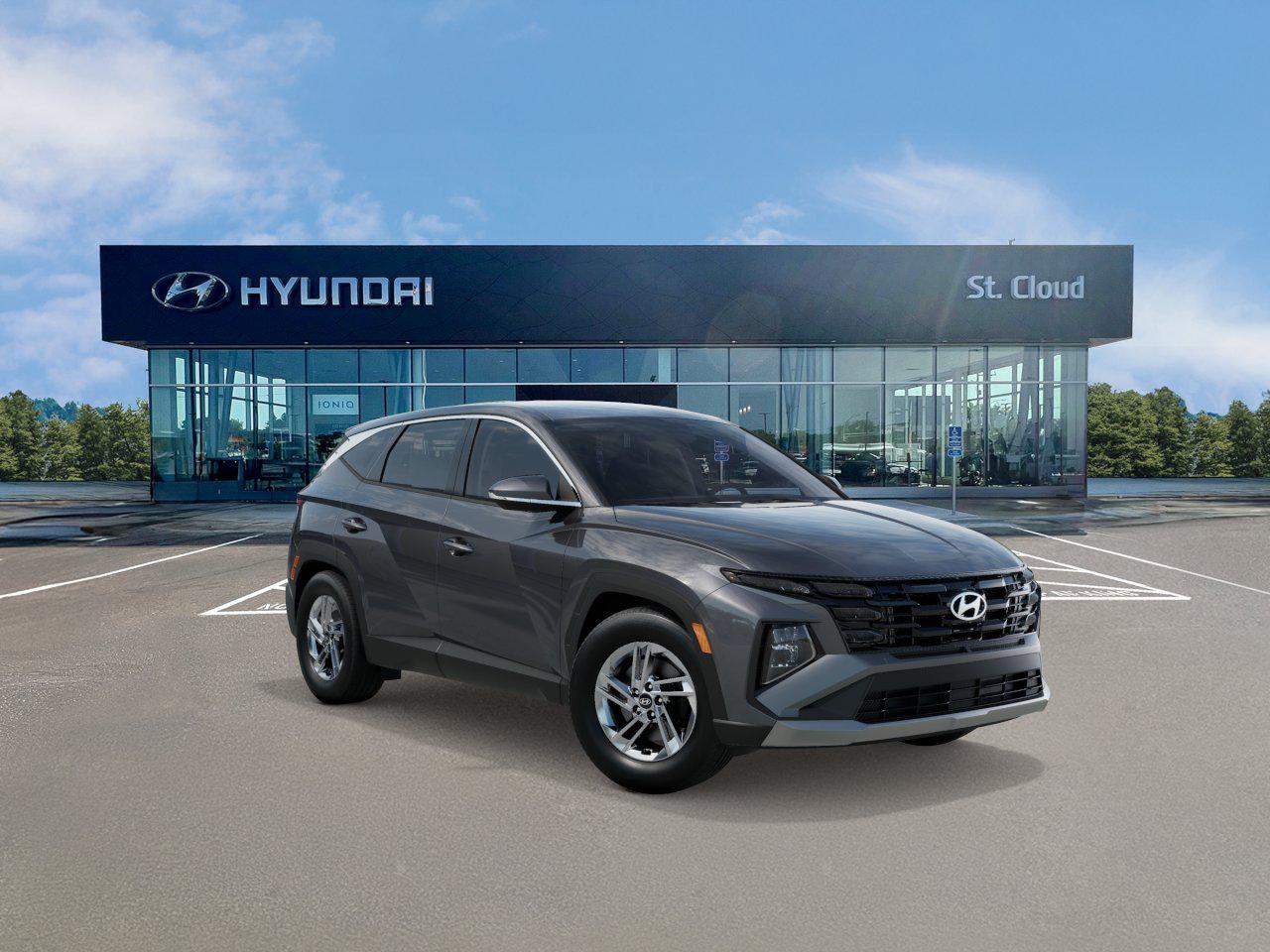 2026 Hyundai Tucson SE photo 2