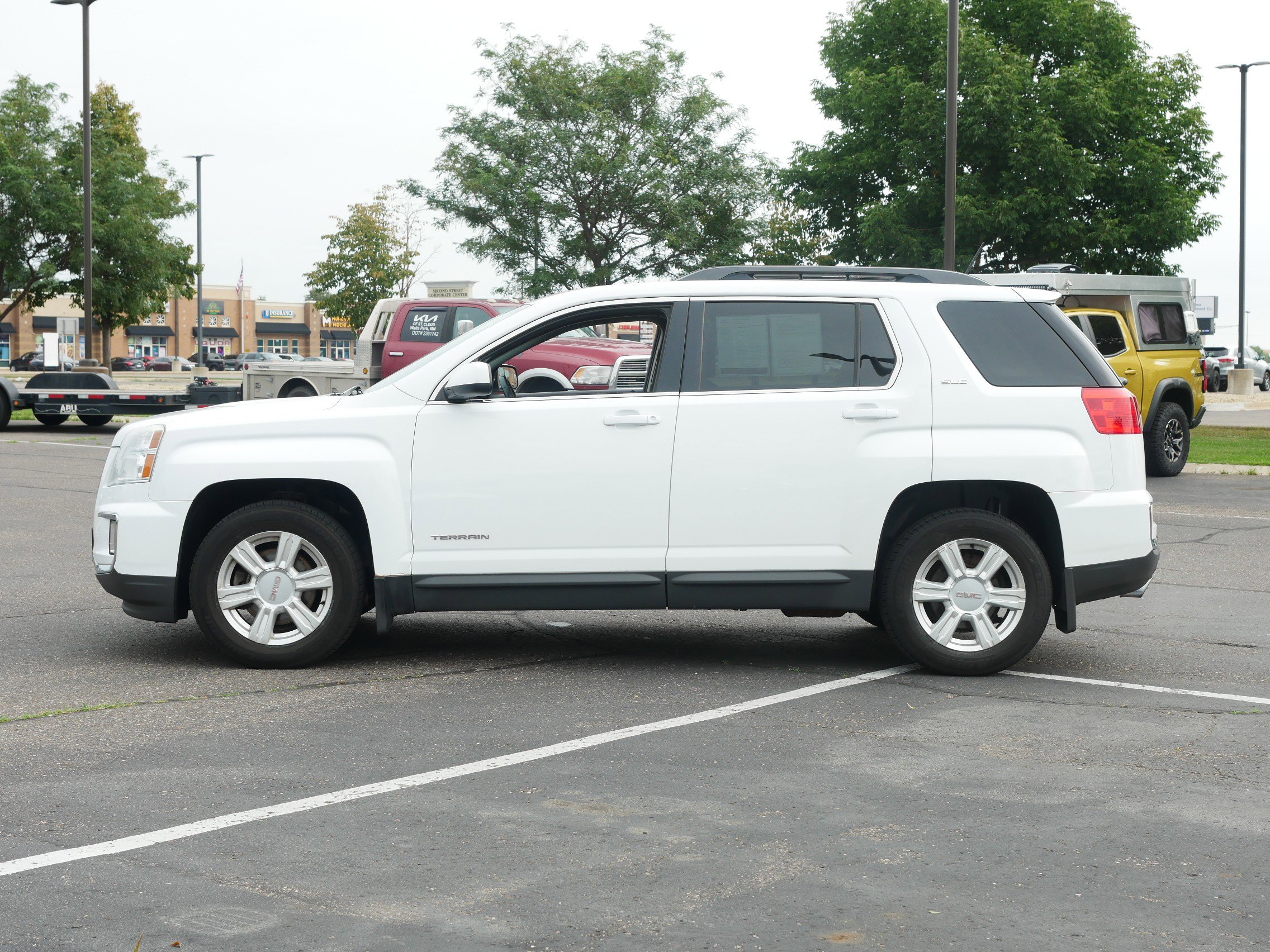 2016 Gmc Terrain SLE photo 2